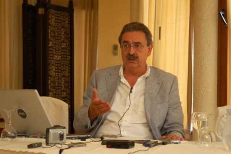 Ο Χασιώτης στο "Στάσου μύγδαλα"
