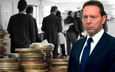 Στουρνάρας: Στο σφυρί τα σπίτια των Ελλήνων για χάρη των τραπεζών