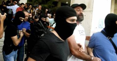 Επίκαιρες ερωτήσεις από Λαγό-Παππά