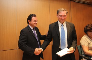ΑΡΘΡΟ – ΒΟΜΒΑ ΣΤΗ NEW EUROPE ΓΙΑ ΤΟ ΜΑΓΕΙΡΕΜΑ ΤΩΝ ΣΤΟΙΧΕΙΩΝ ΤΟΥ 2009! Και ακόμα ο Γεωργίου ελεύθερος…