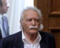 Πυρά Μανώλη Γλέζου κατά των ''κύκλων'' της Κουμουνδούρου