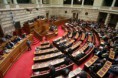 ΖΟΥΝ ΧΛΙΔΑΤΑ ΣΕ ΒΑΡΟΣ ΤΩΝ... ΚΟΡΟΙΔΩΝ Ο ελληνικός λαός πληρώνει 70 εκατ. ευρώ για μισθούς και προνόμια βουλευτών